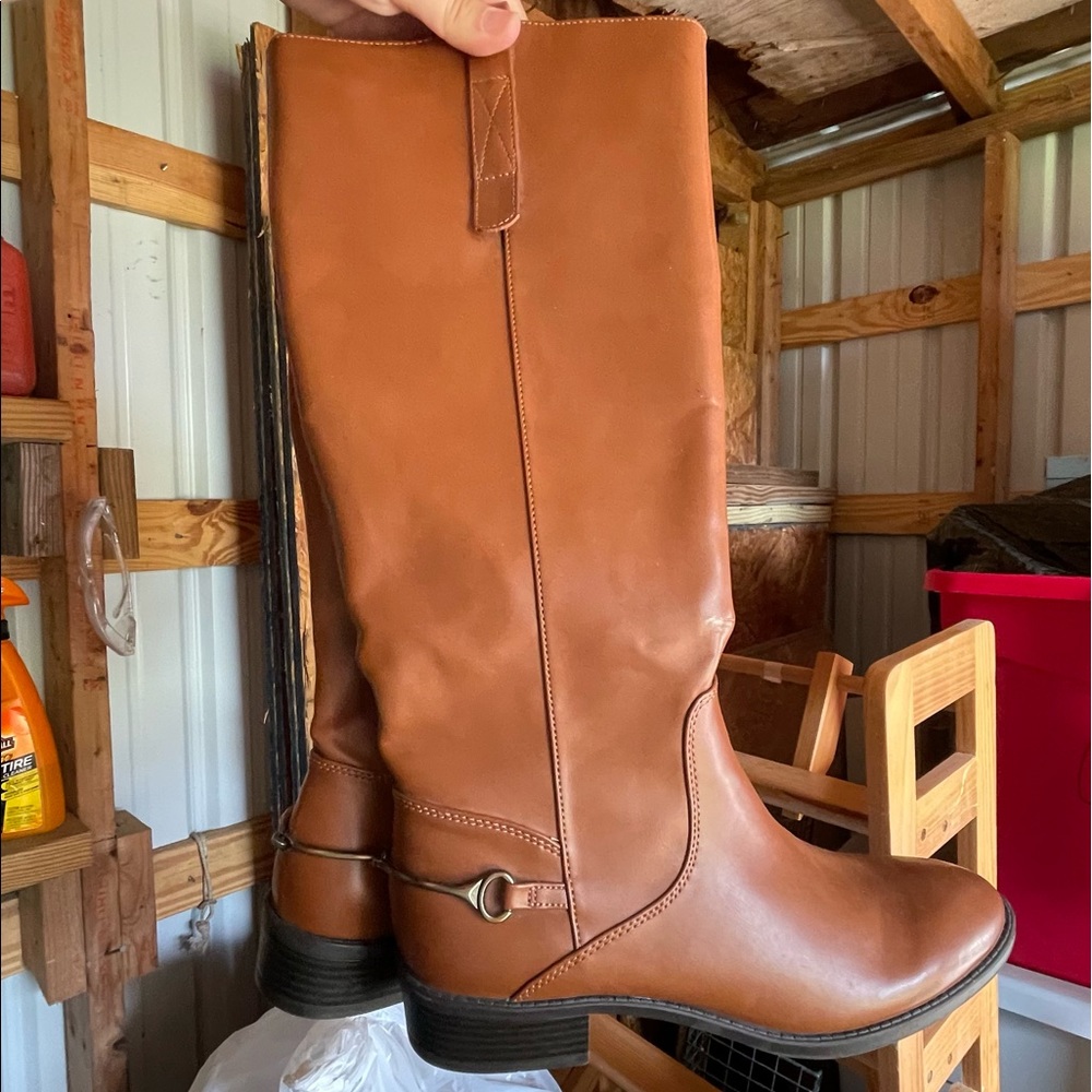 Ladies knee high riding boots